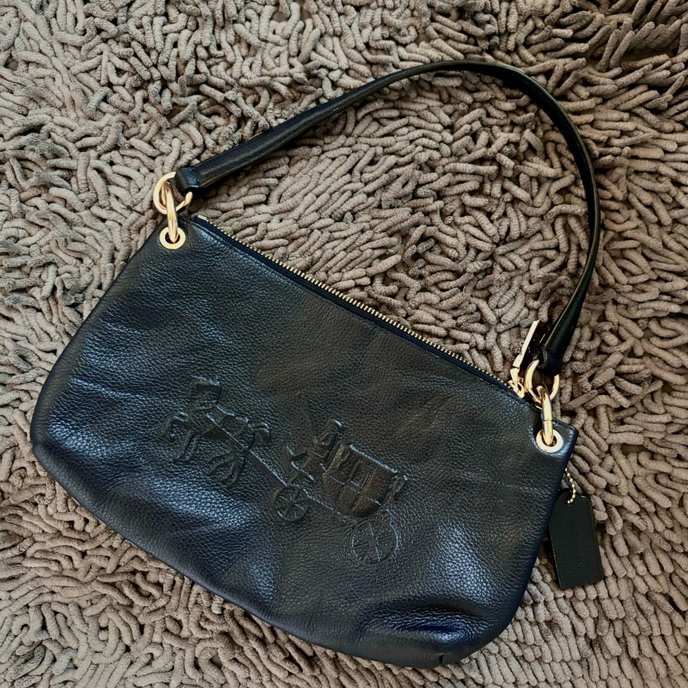 Vintage Coach Pebble Leather Shoulder Bag